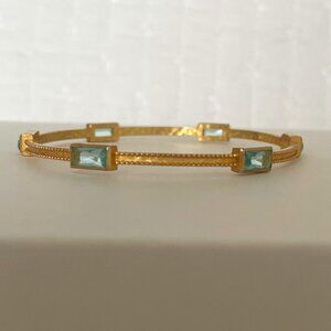 Julie Vos Antonia Bangle